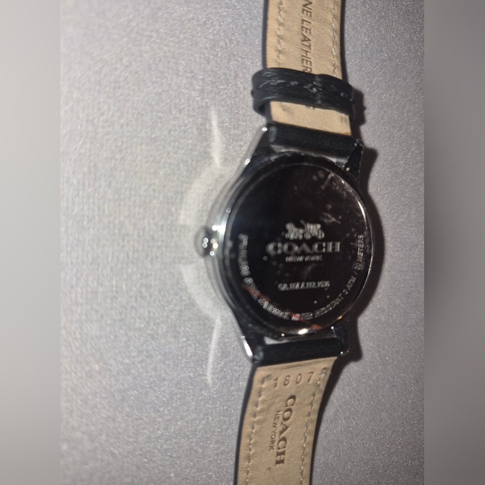 Rare Coach Bumble Bee Watch - Brand New - Picture 7 of 10